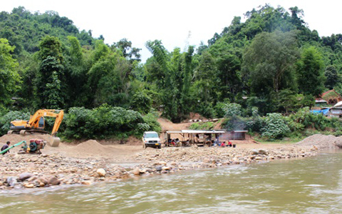 polio-vaccine-luang-photo5-backwater-villages polio-vaccine-luang-photo5-backwater-villages